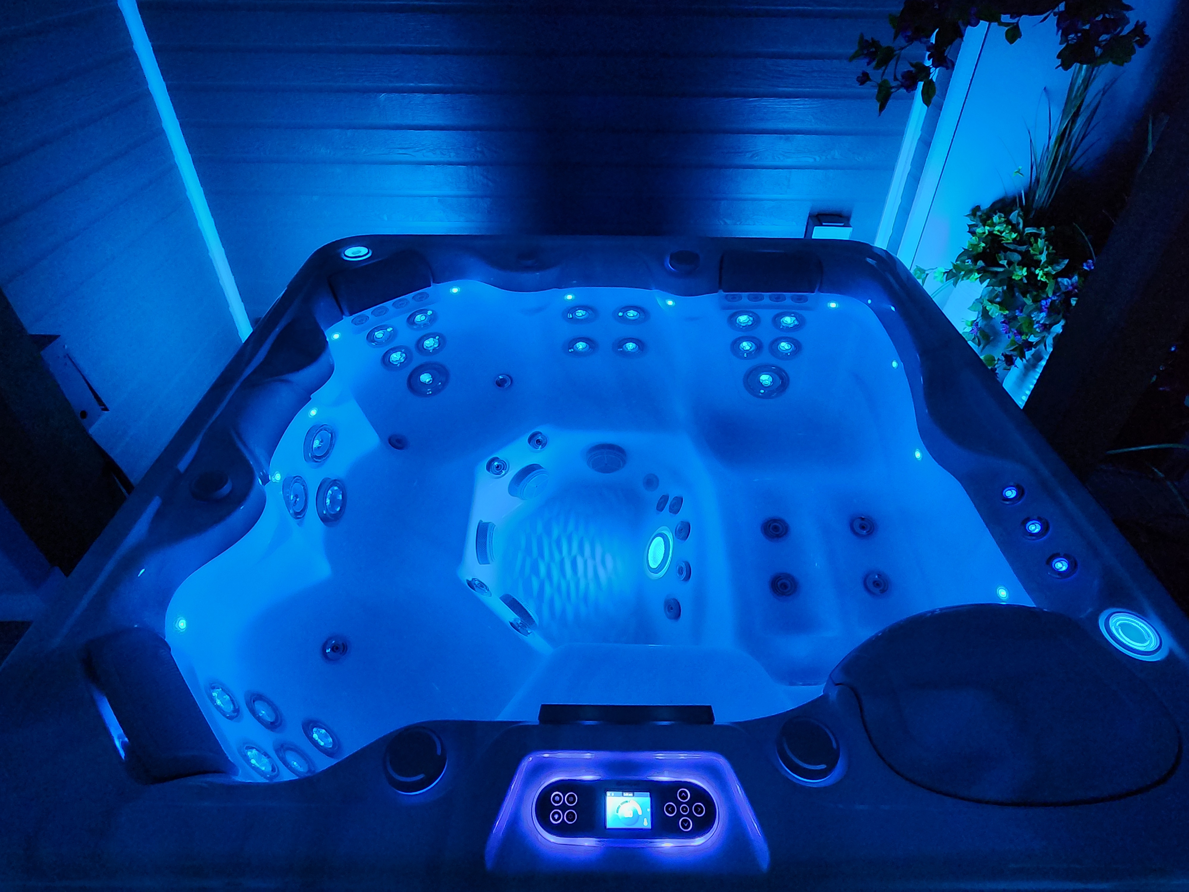 Spa OWOW 201 SE — spa 5 places avec 53 jets inox et isolation arctique